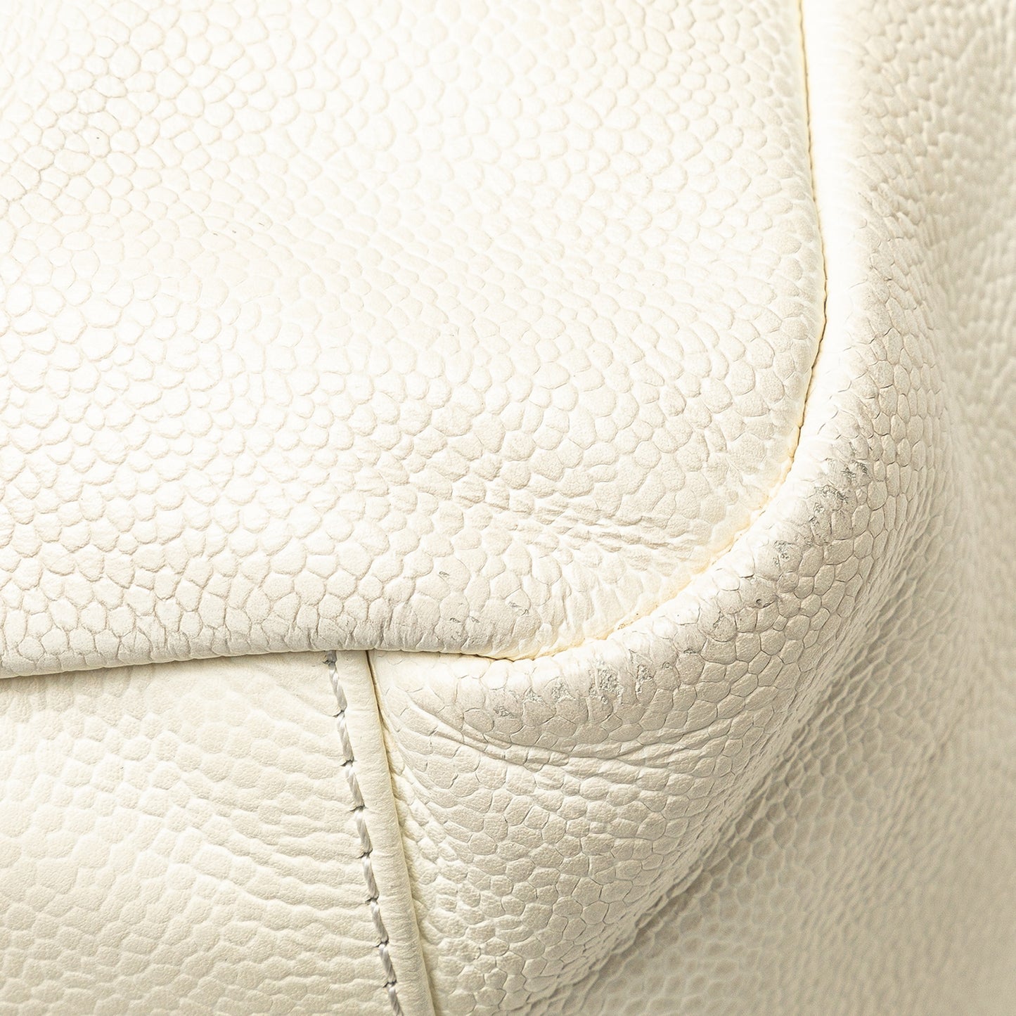 Chanel Caviar Perforated Hollywood Accordion Flap (21065)