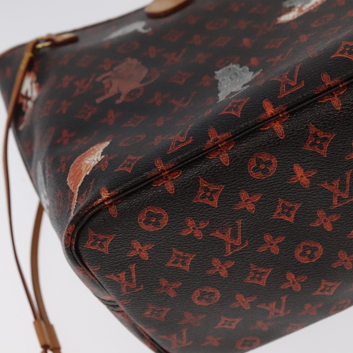 Louis Vuitton Black Canvas Neverfull Mm