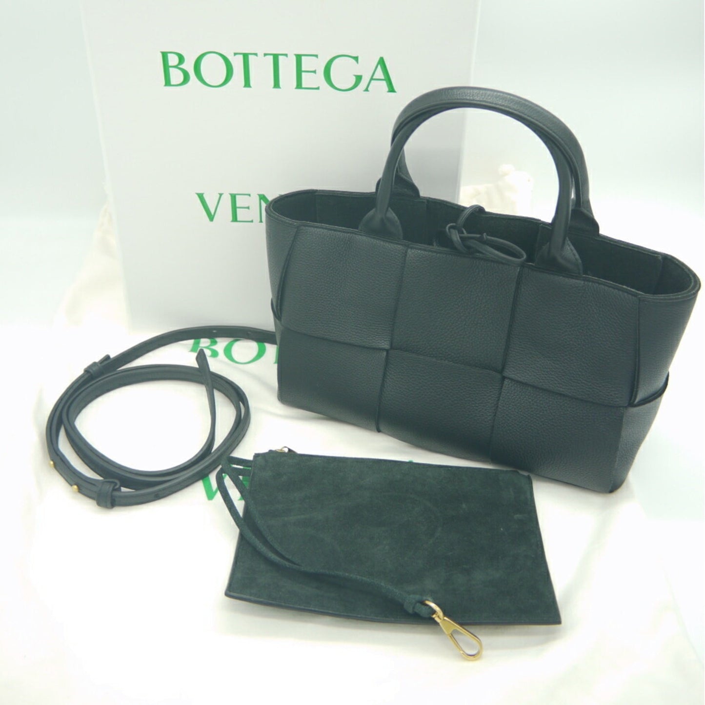 Bottega Veneta Black Leather Tote