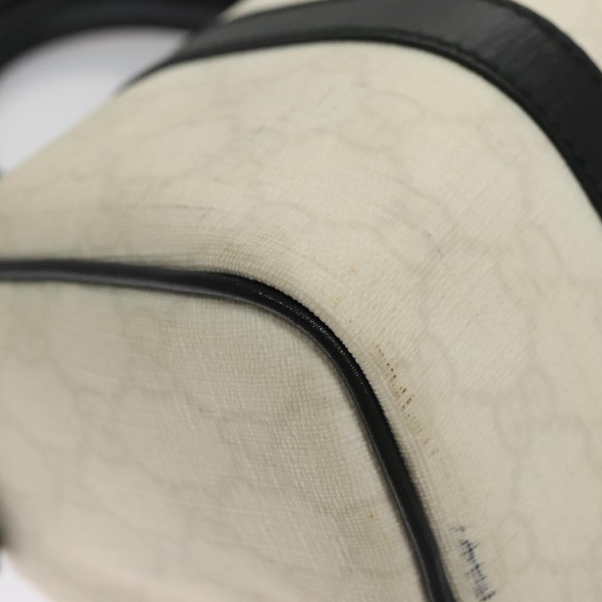 Gucci White Canvas Gg Canvas