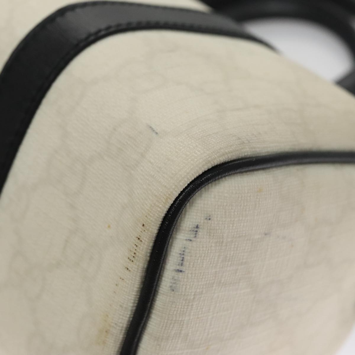 Gucci White Canvas Gg Canvas