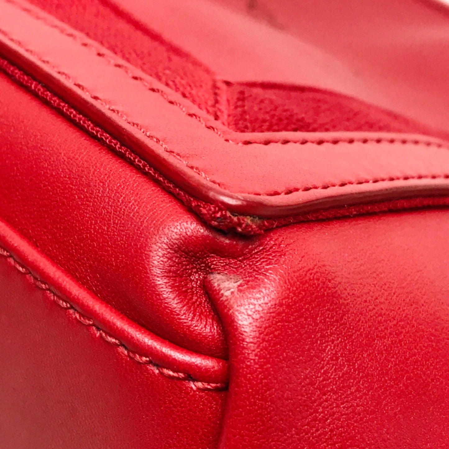 Balenciaga Red Leather Navy Cabas