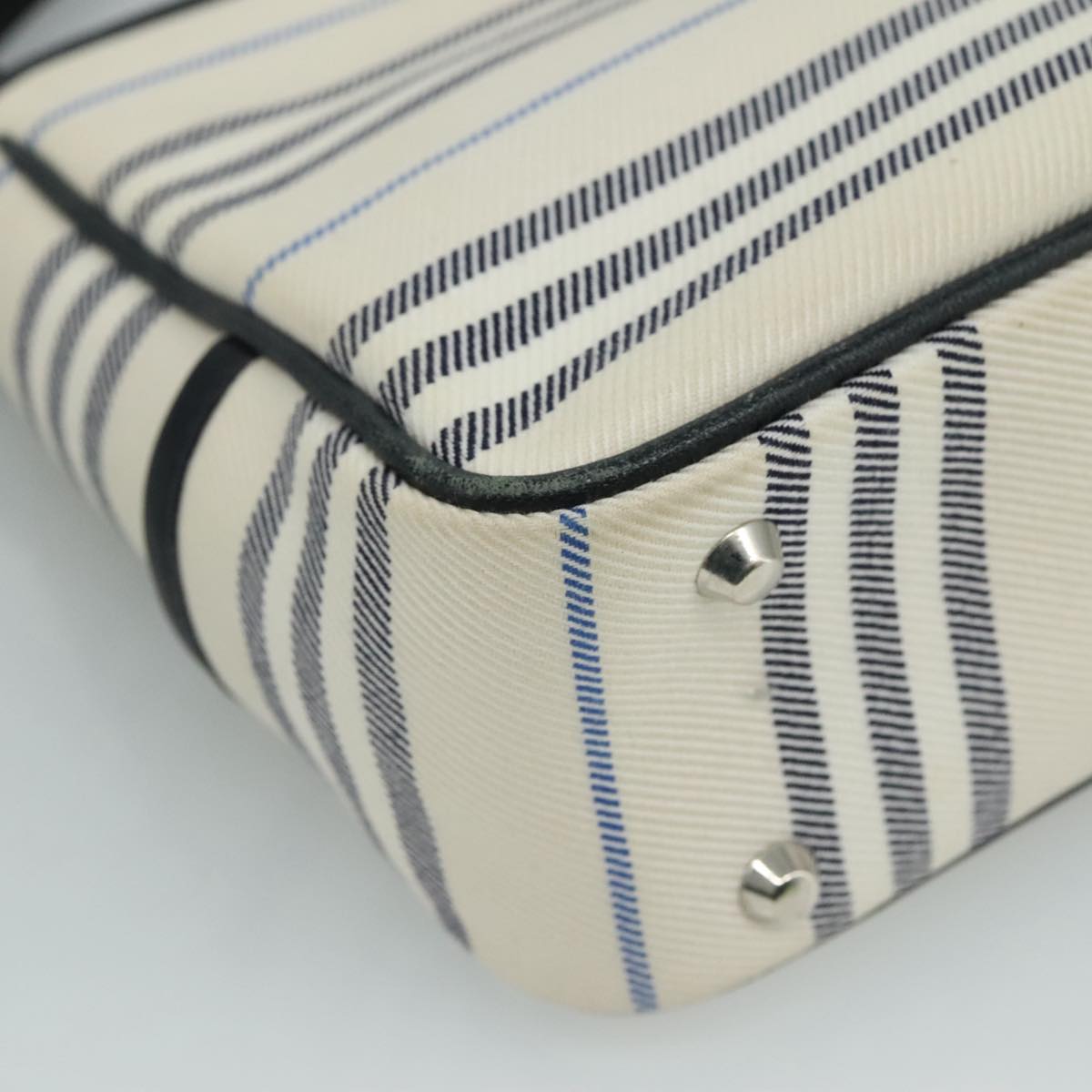 Burberry White Canvas Shoulder