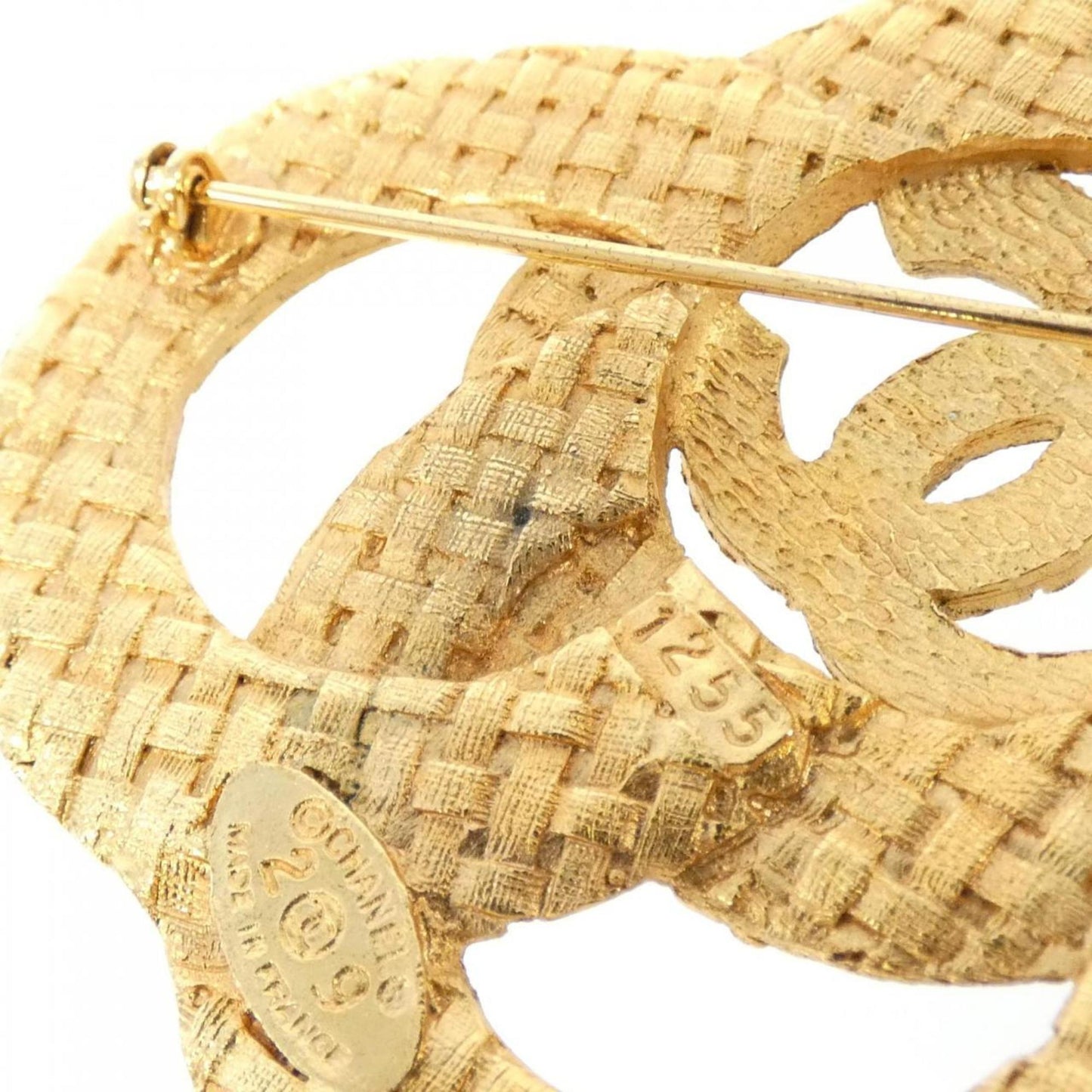 Chanel Gold Gold Plated Broche