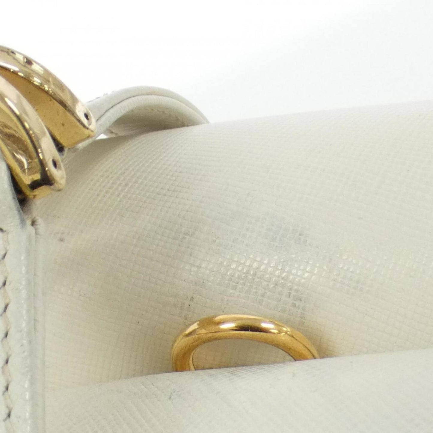 Gucci White Leather Handbag