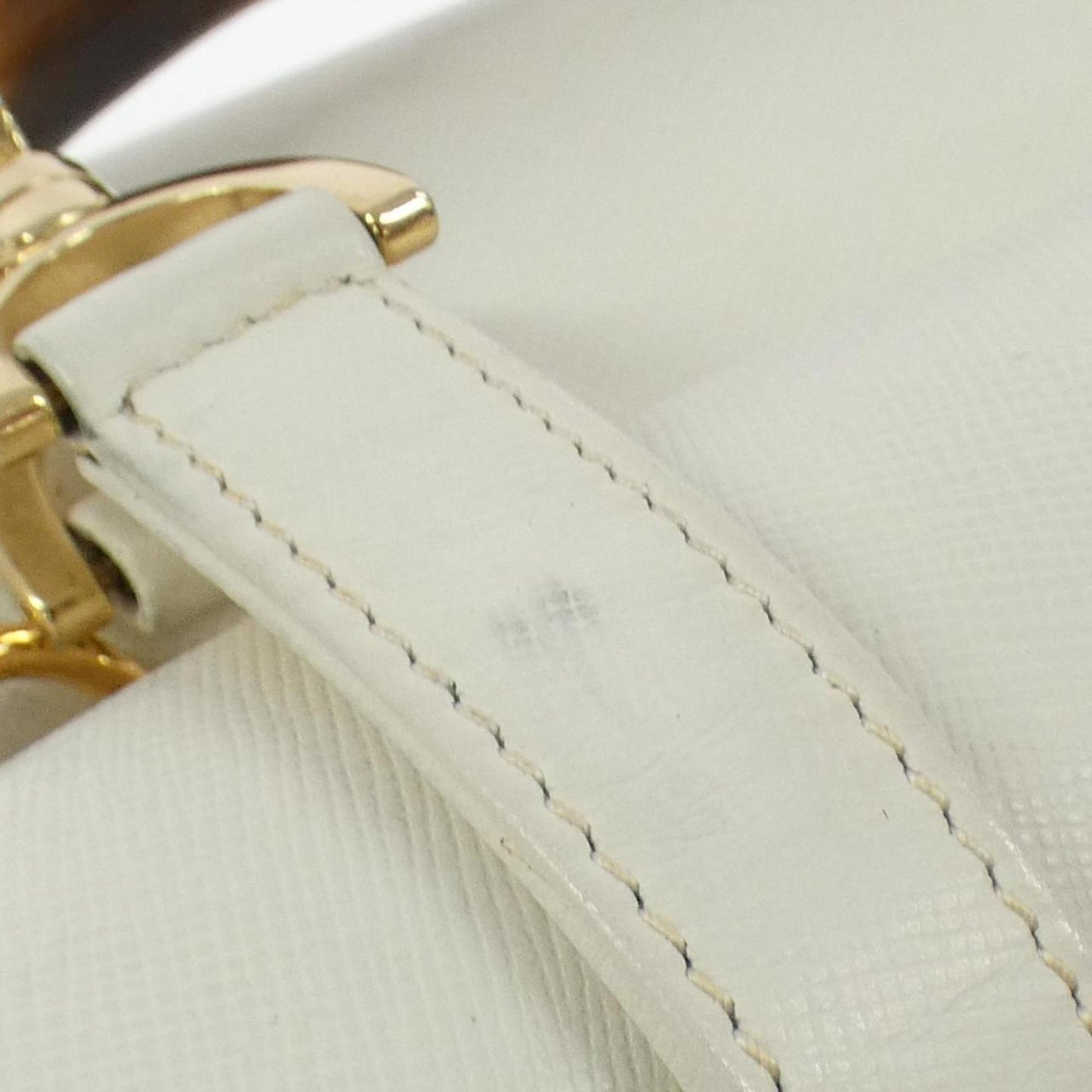 Gucci White Leather Handbag