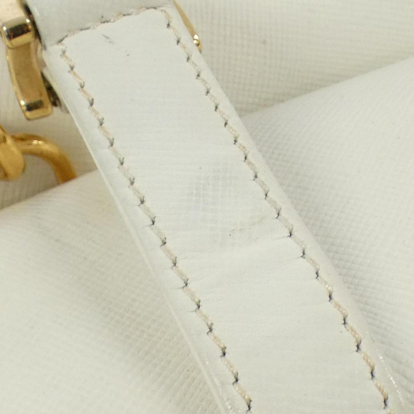 Gucci White Leather Handbag