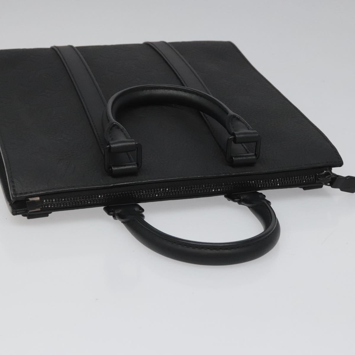Louis Vuitton Black Leather Sac Plat