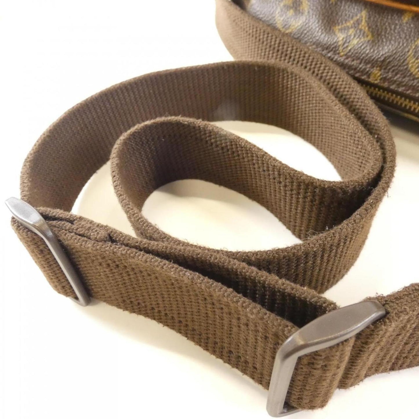 Louis Vuitton Brown Canvas Reporter Pm