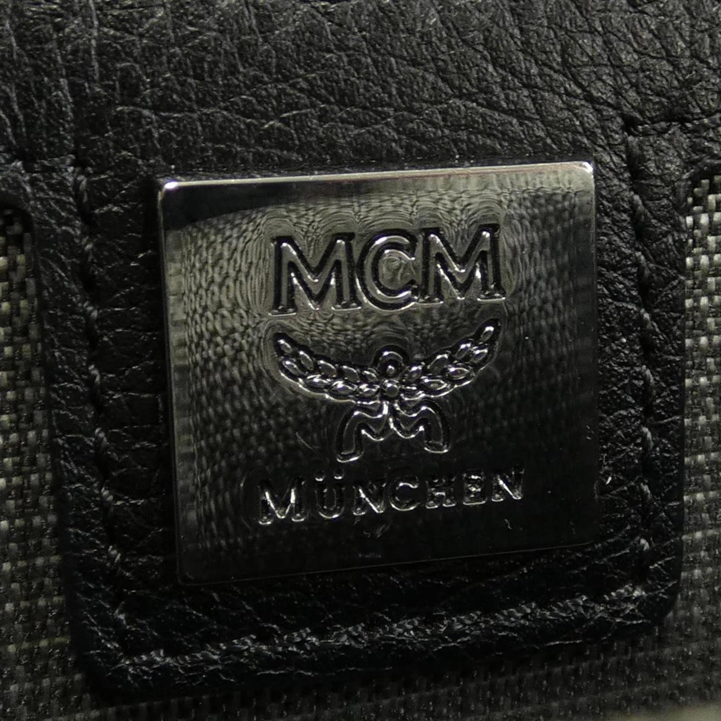 Mcm Black Leather Visetos