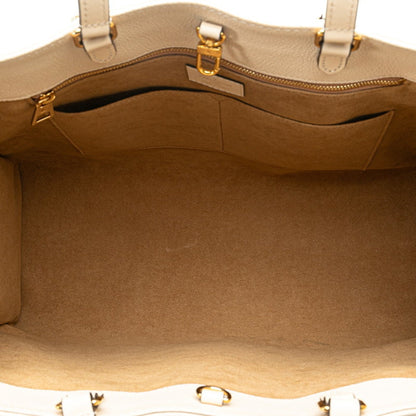 Louis Vuitton White Leather Onthego Gm
