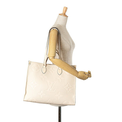 Louis Vuitton White Leather Onthego Gm