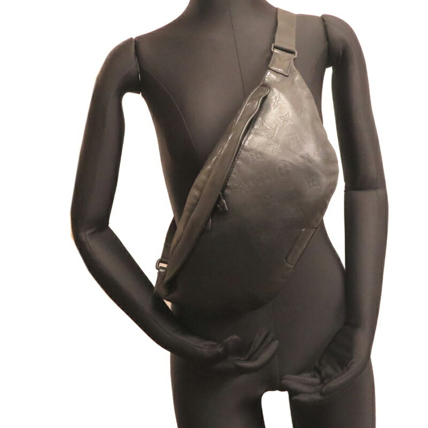 Louis Vuitton Black Leather Discovery