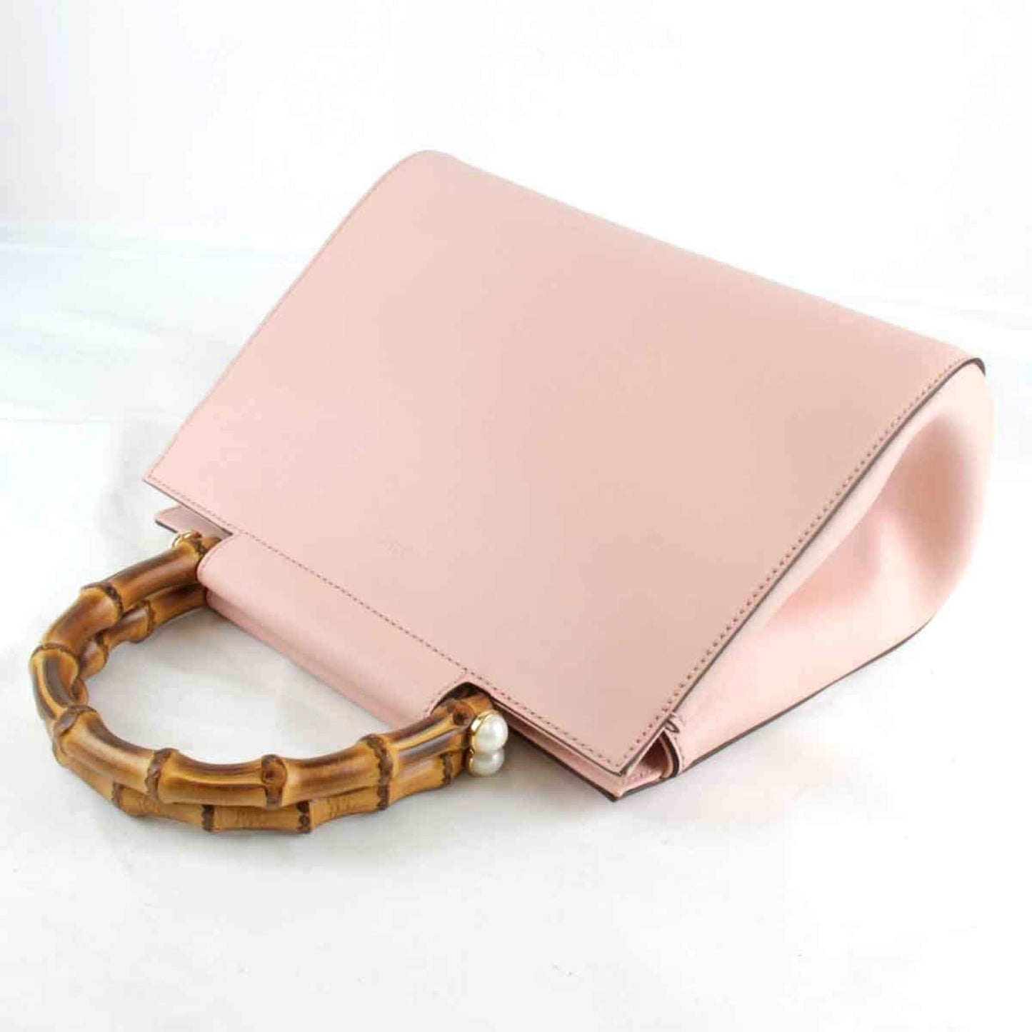 Gucci Pink Leather Nymphaea