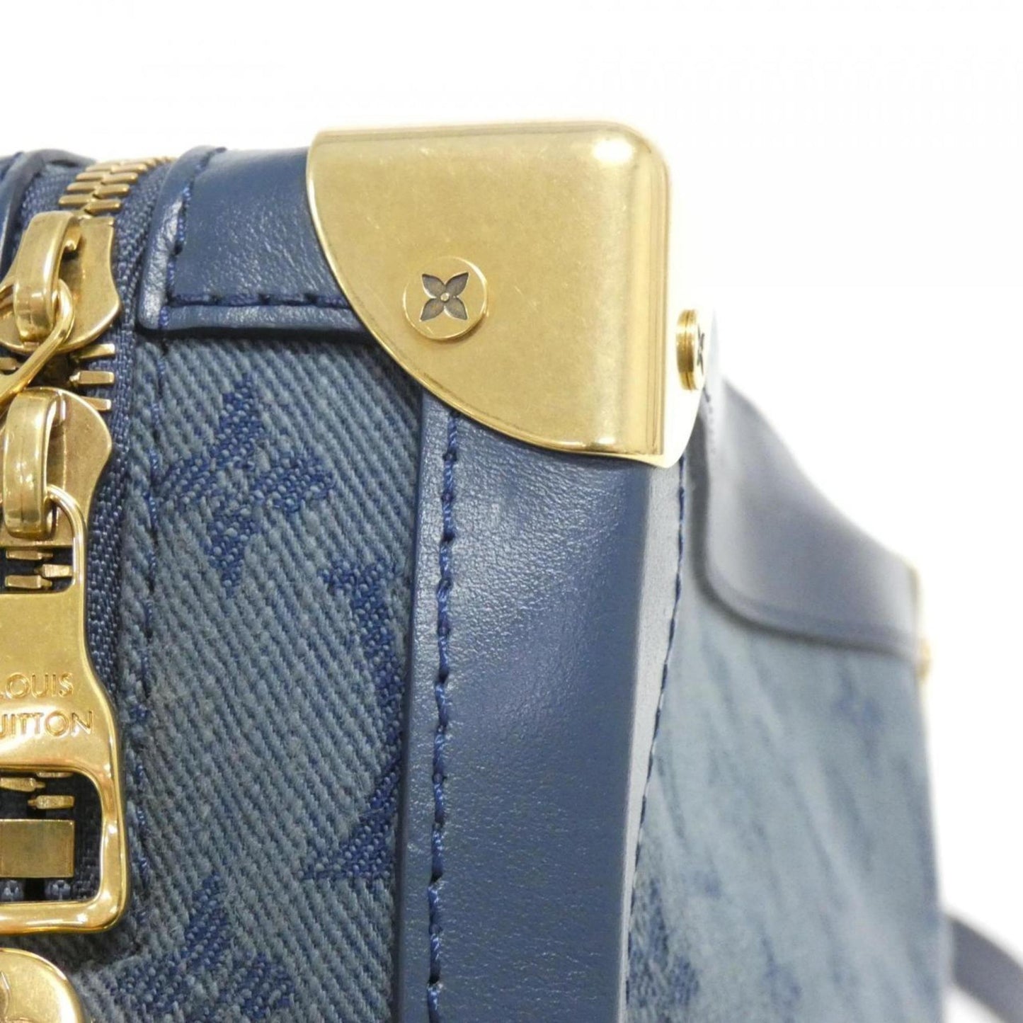 Louis Vuitton Blue Denim - Jeans Soft Trunk