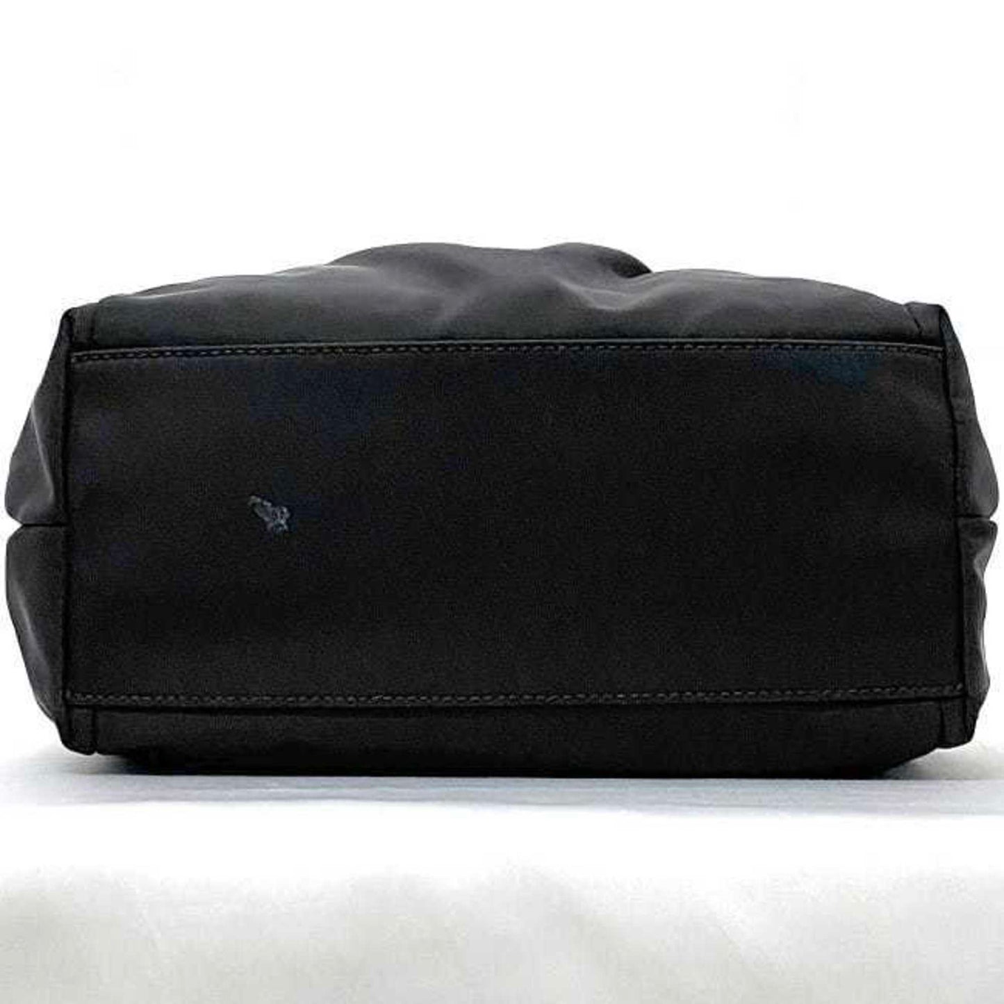 Salvatore Ferragamo Black Leather Vara