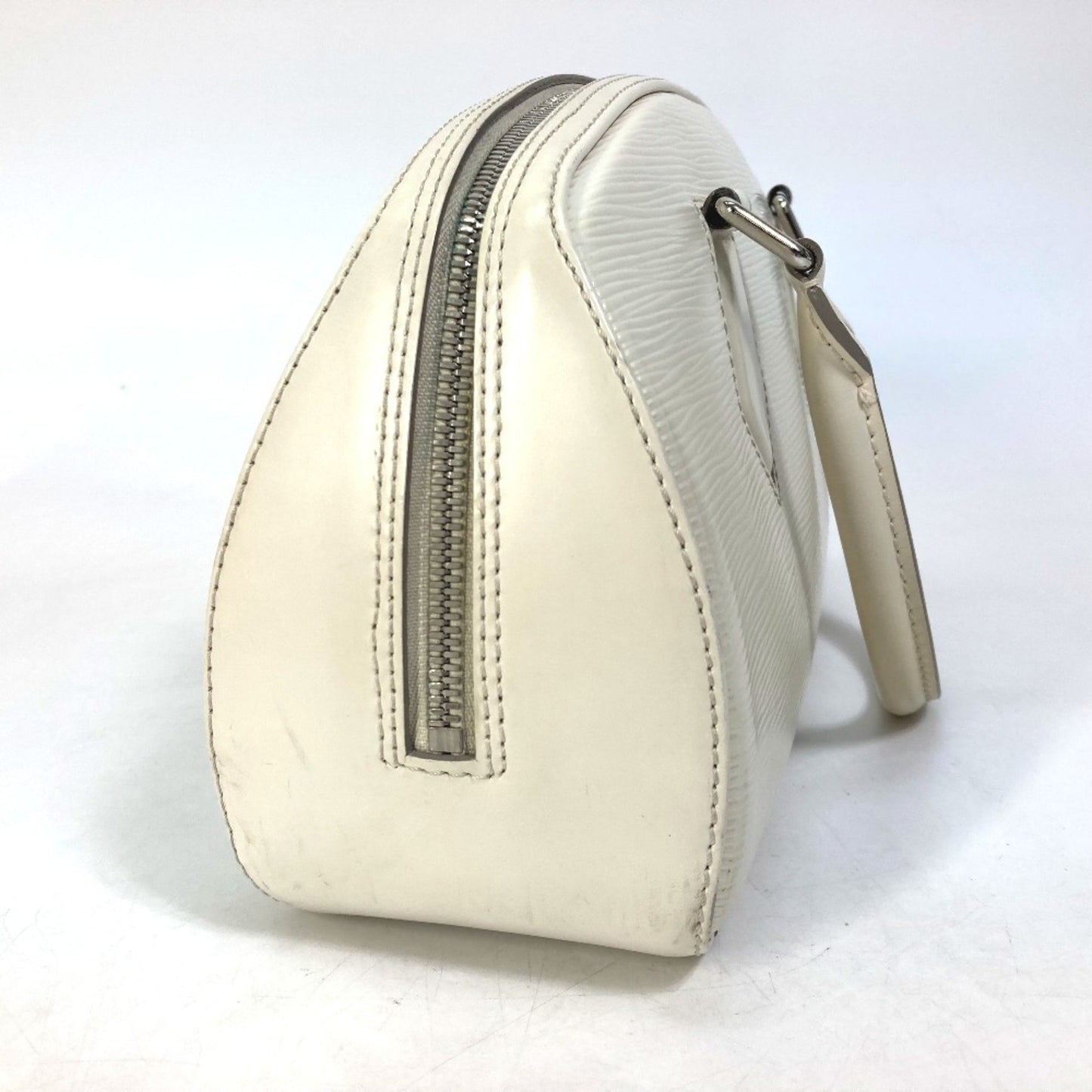 Louis Vuitton White Leather Jasmin