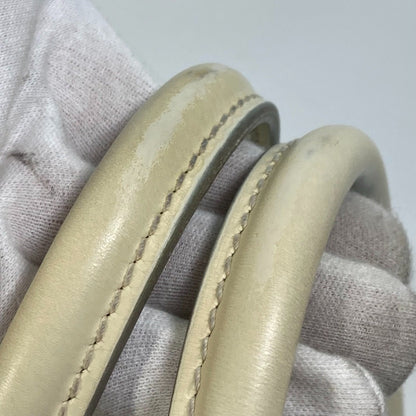 Louis Vuitton White Leather Jasmin