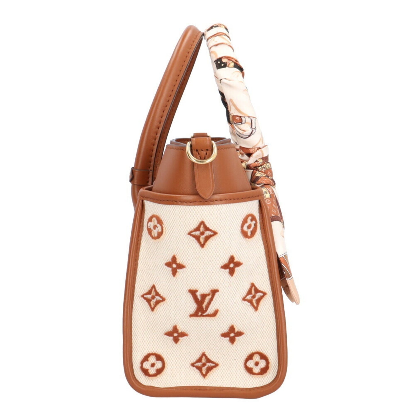 Louis Vuitton White Canvas On My Side
