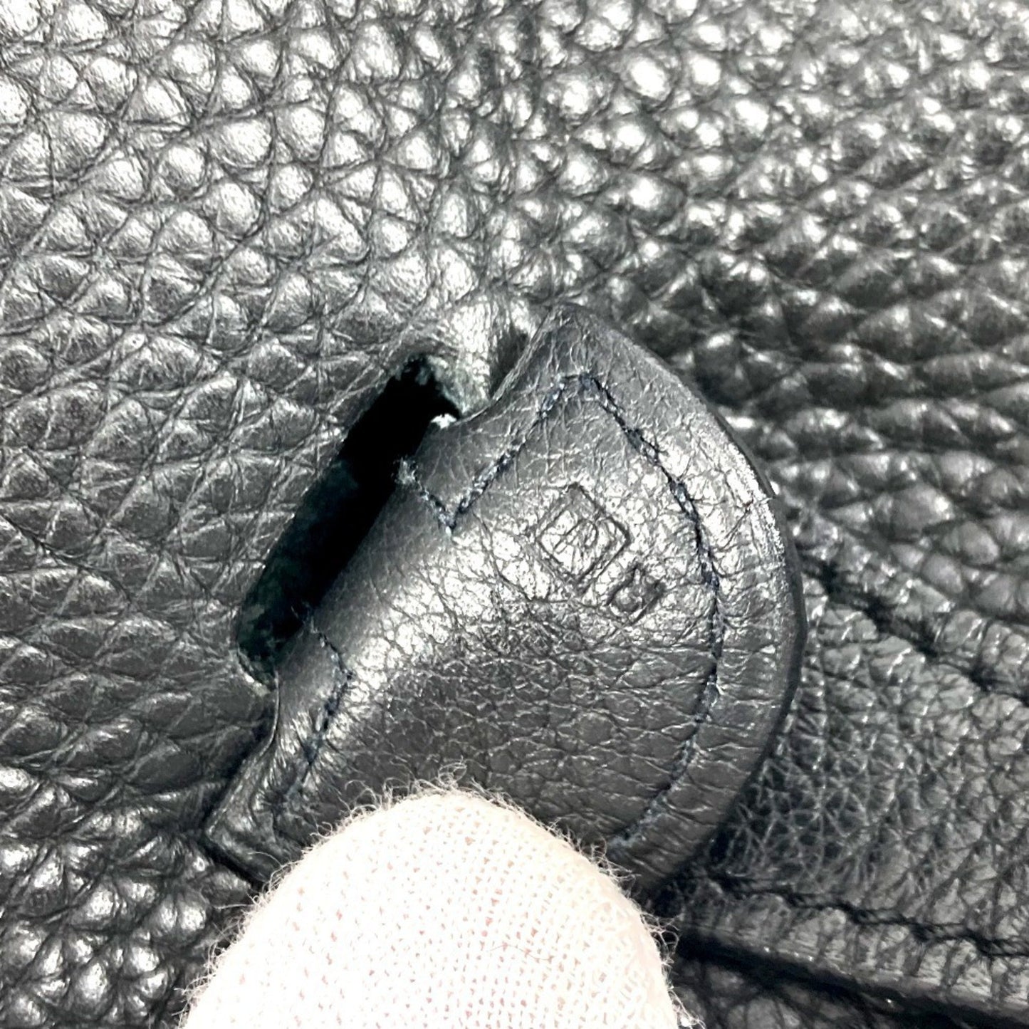 Hermès Black Leather Evelyne