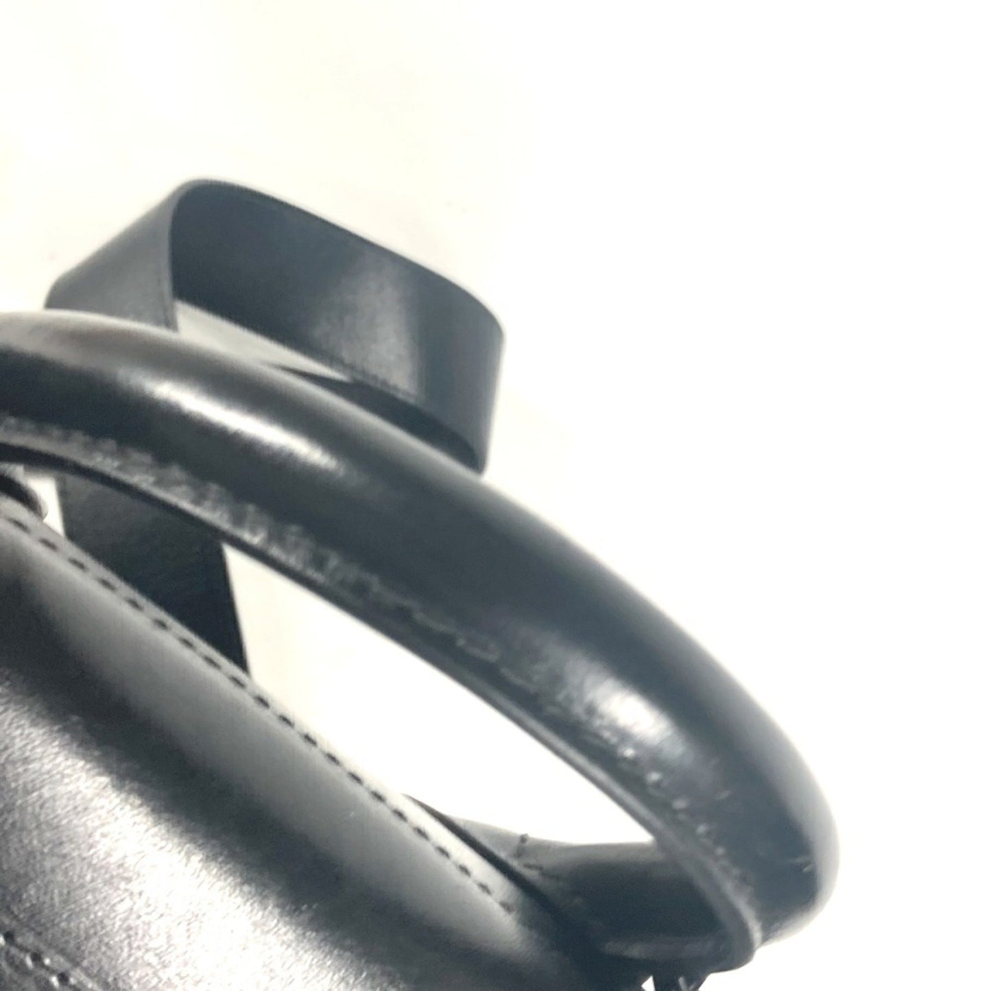 Louis Vuitton Black Leather Steamer
