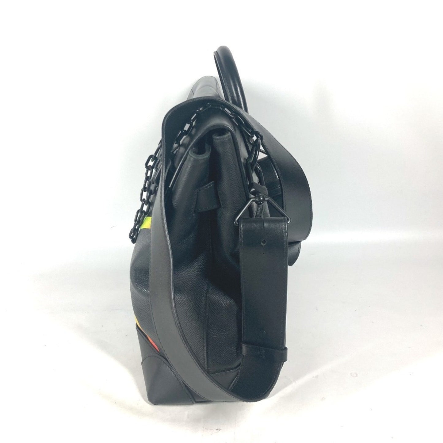 Louis Vuitton Black Leather Steamer