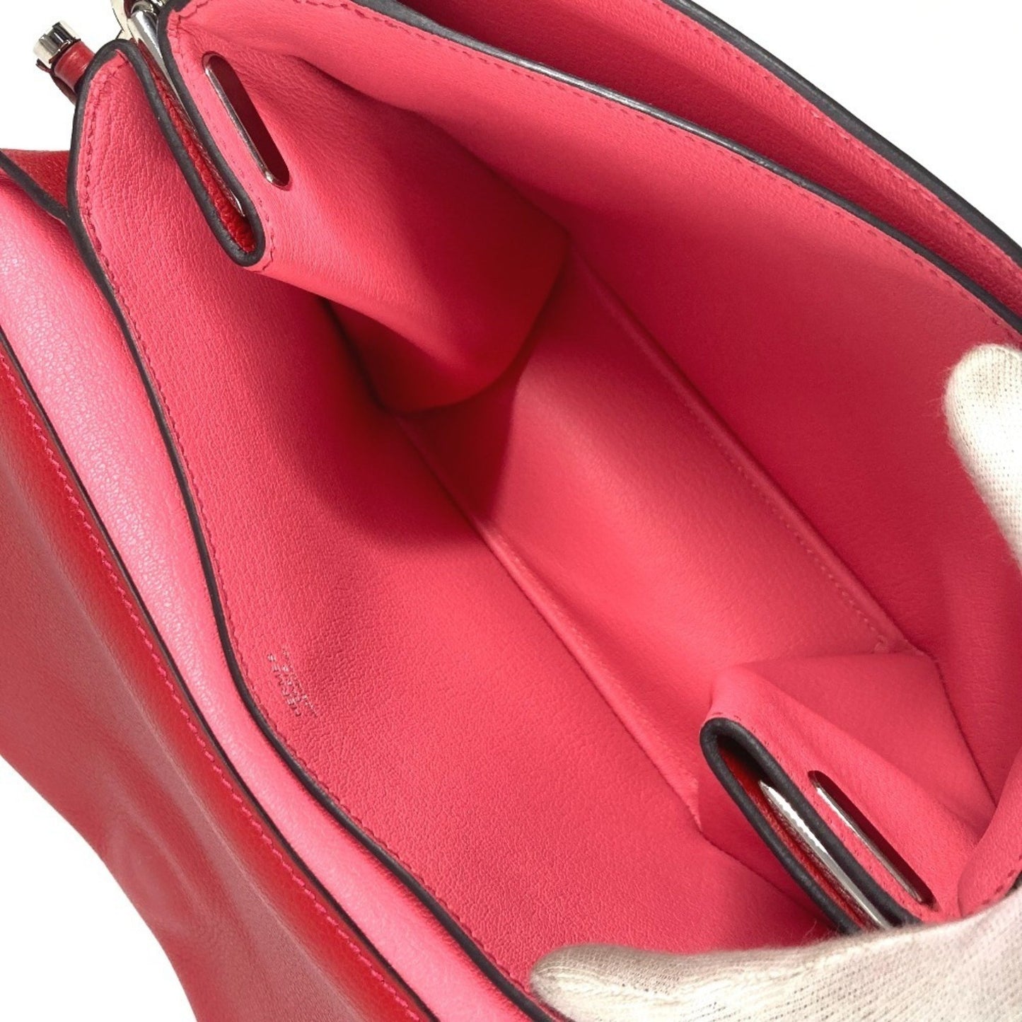 Hermès Pink Leather Opli