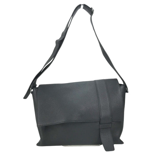 Hermès Black Leather Alfred