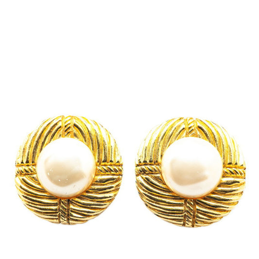 Chanel Gold Gold Plated Earring