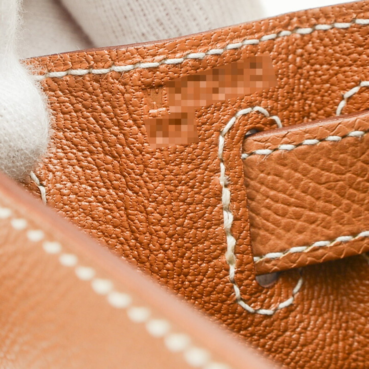 Hermès Gold Leather Kelly 28