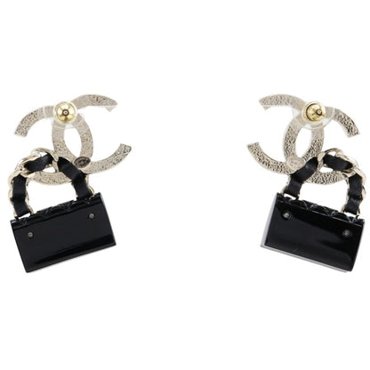 Chanel Gold Gold Plated Earring