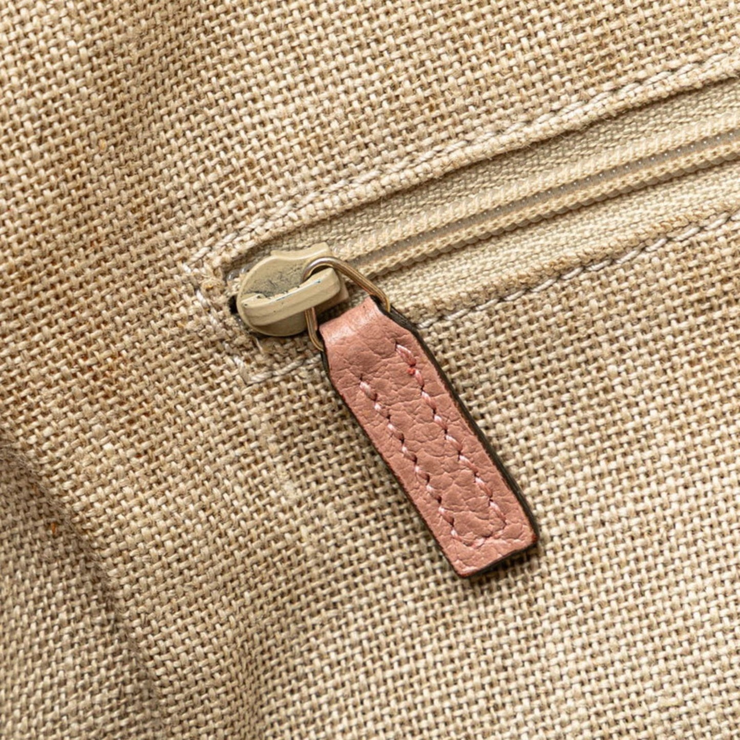 Gucci Pink Leather Interlocking G