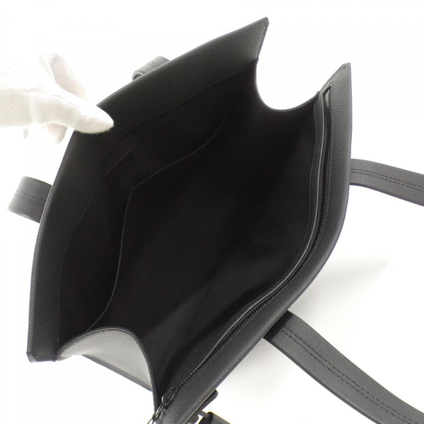 Louis Vuitton Black Leather Takeoff
