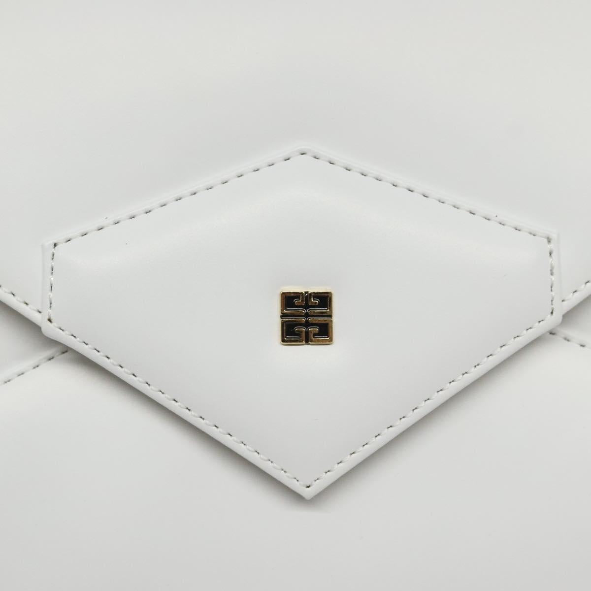 Givenchy White Leather 4g