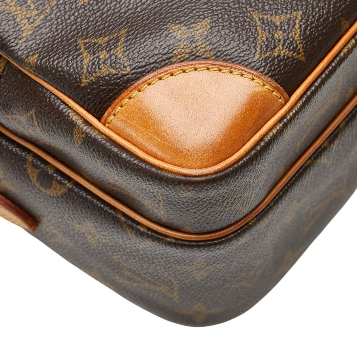 Louis Vuitton Brown Leather Nile