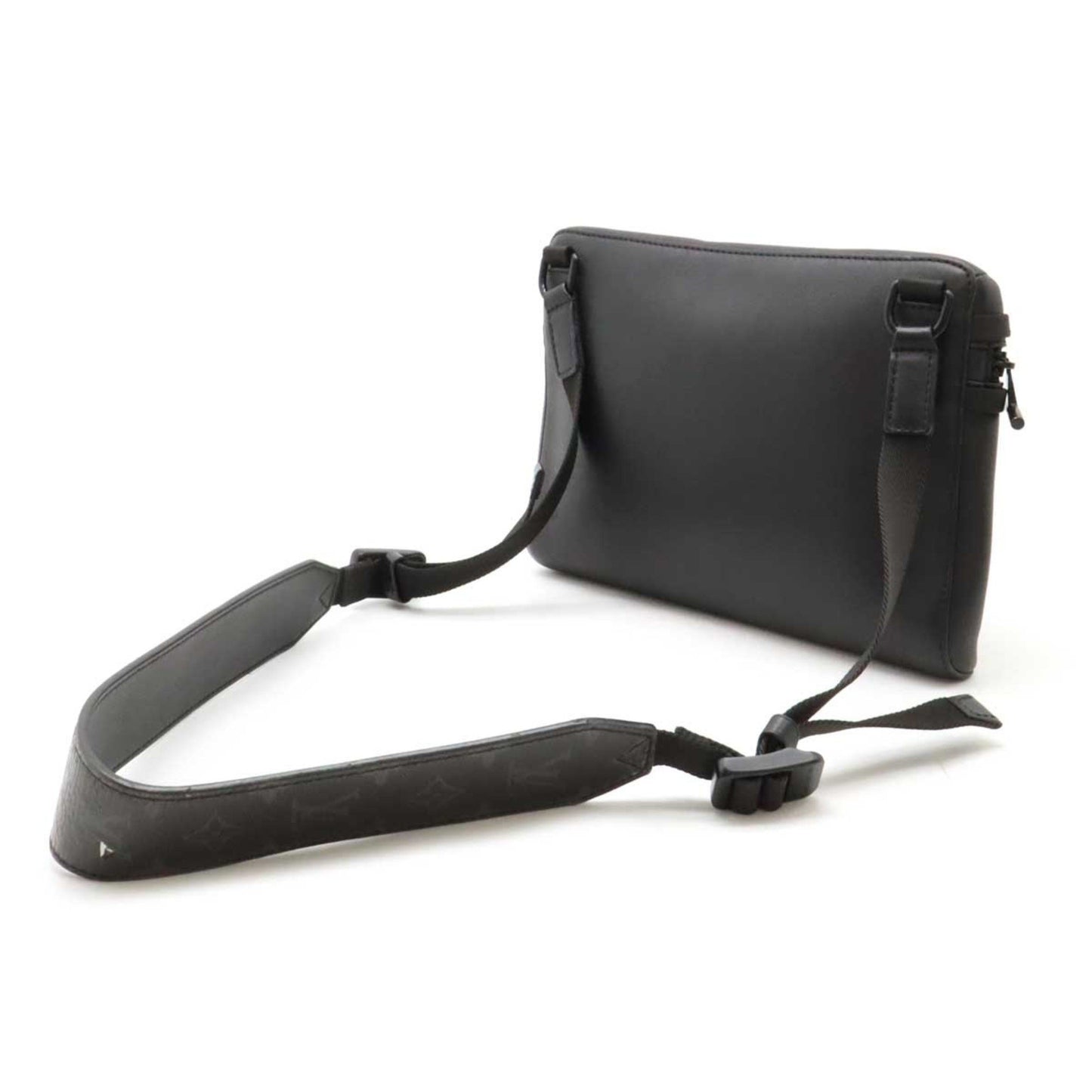 Louis Vuitton Black Leather Infini