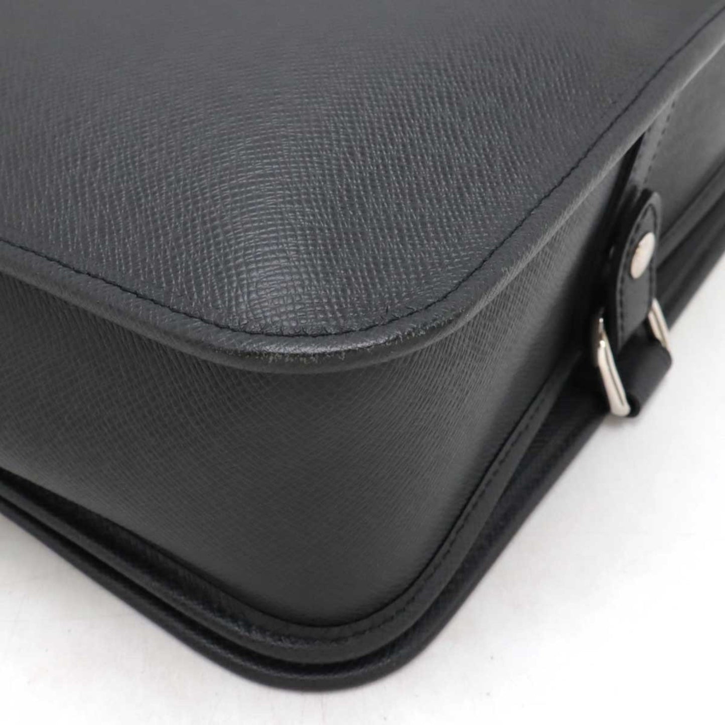 Louis Vuitton Black Leather Andrei