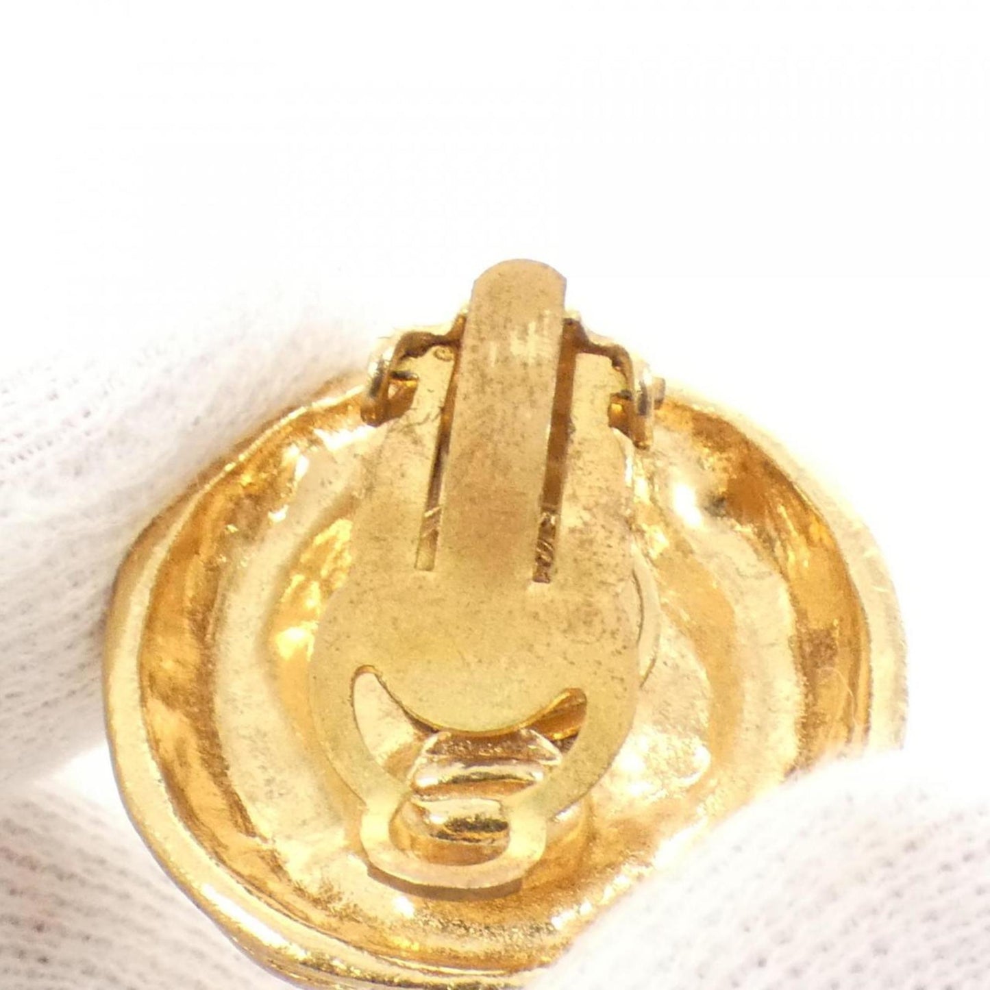 Chanel Gold Gold Plated Earring