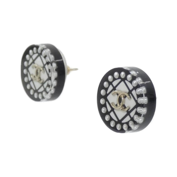 Chanel Gold Gold Plated Earring