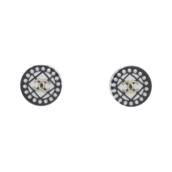 Chanel Gold Gold Plated Earring