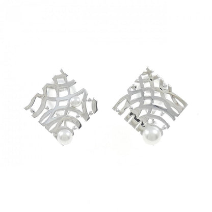 Chanel Gold Gold Plated Earring