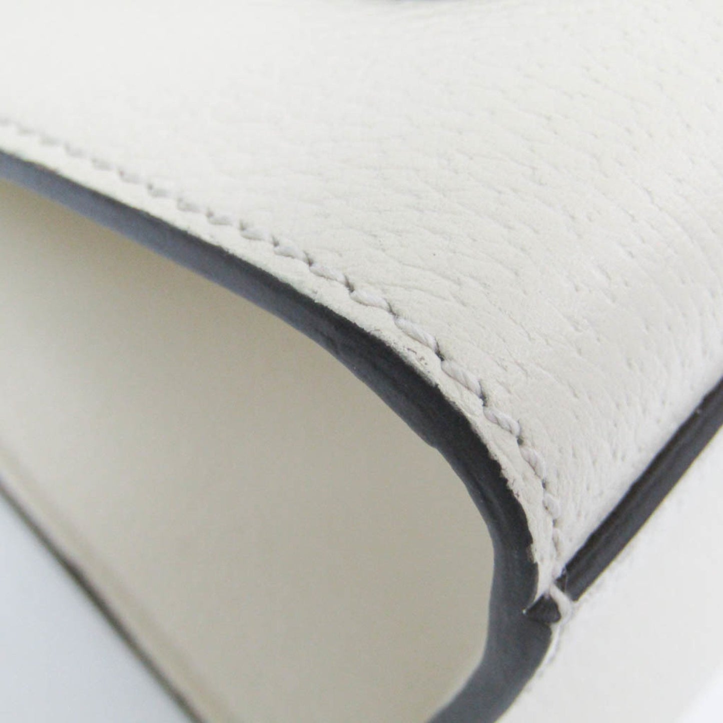 Gucci White Leather Sherry