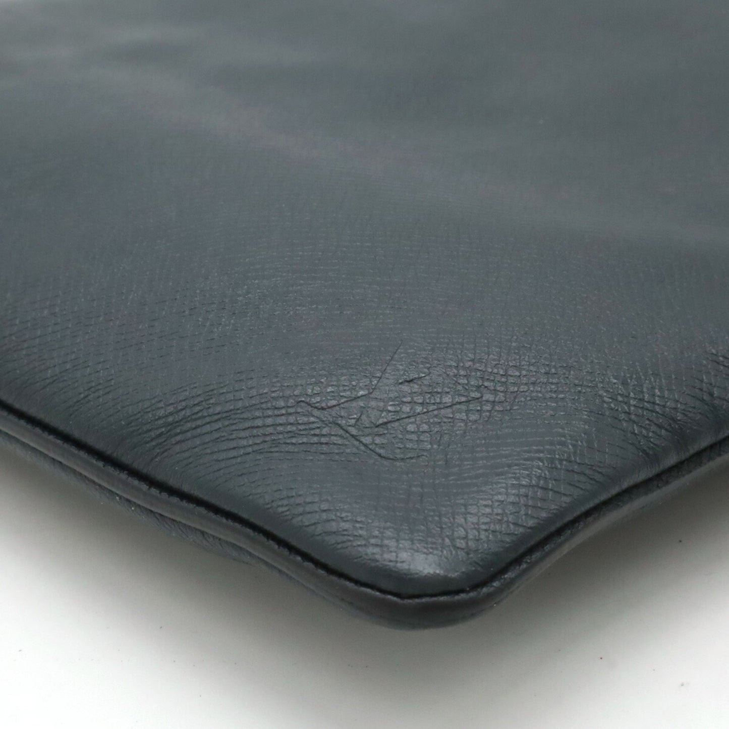Louis Vuitton Gray Leather Sasha