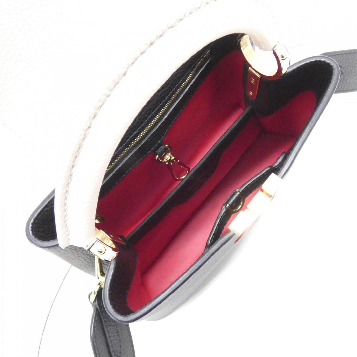 Louis Vuitton Black Leather Capucines