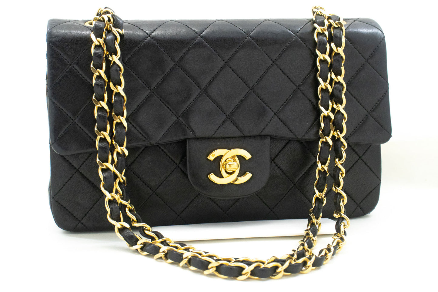 Chanel Black Leather Timeless 23