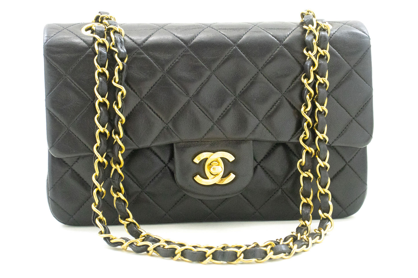 Chanel Black Leather Timeless 23