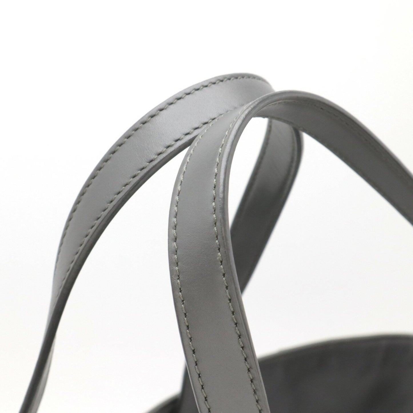 Bottega Veneta Gray Leather Veneta