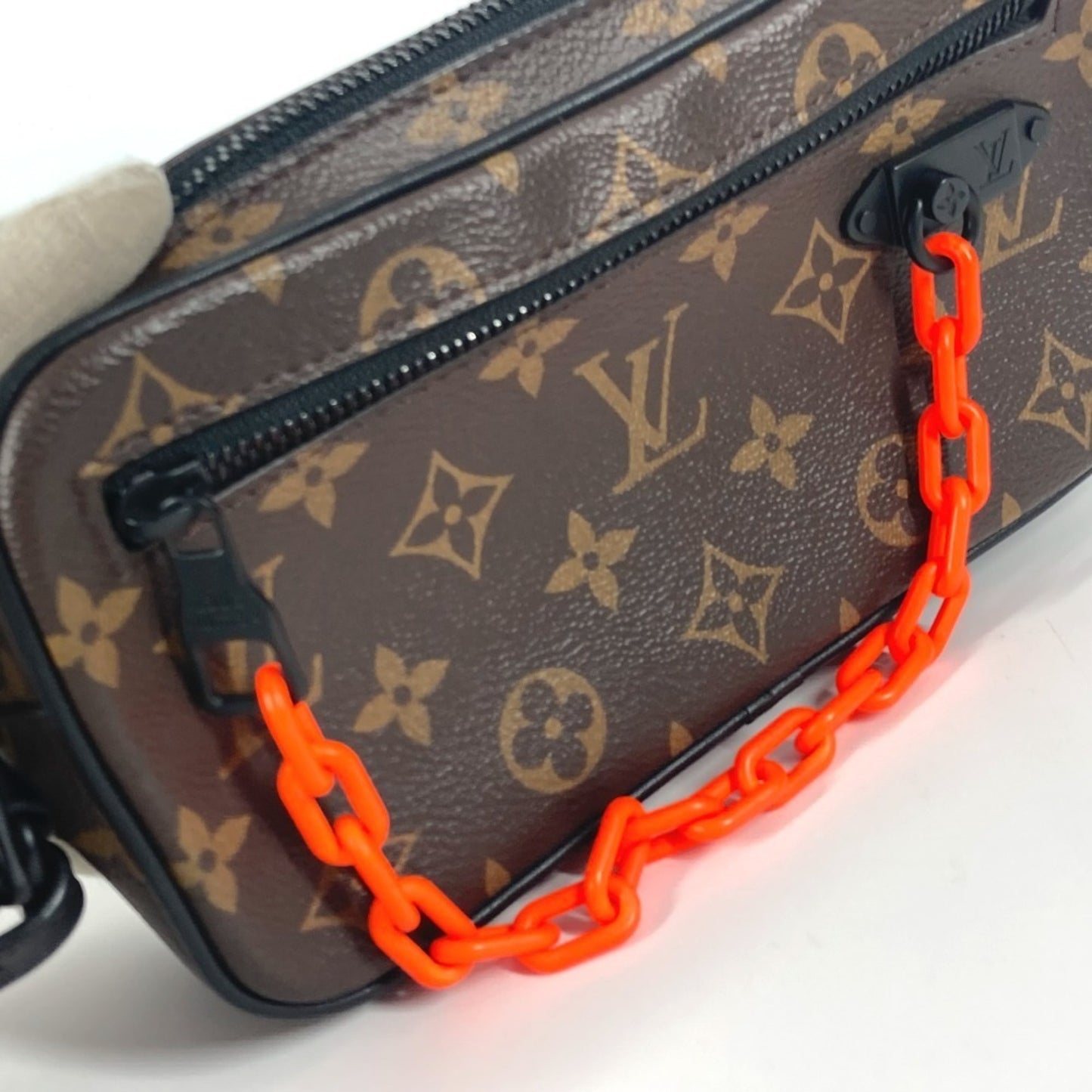 Louis Vuitton Brown Canvas Volga