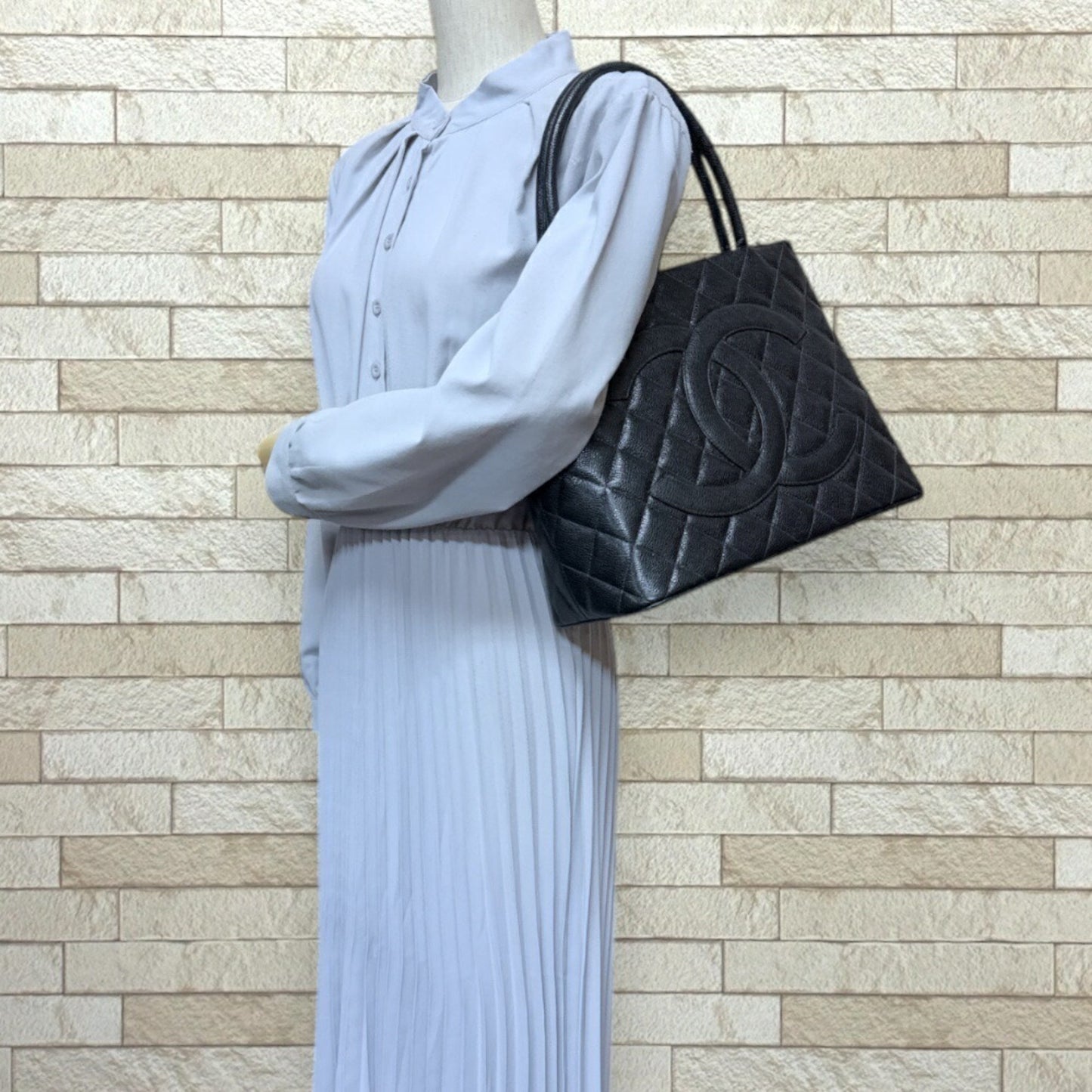 Chanel Black Leather Medaillon