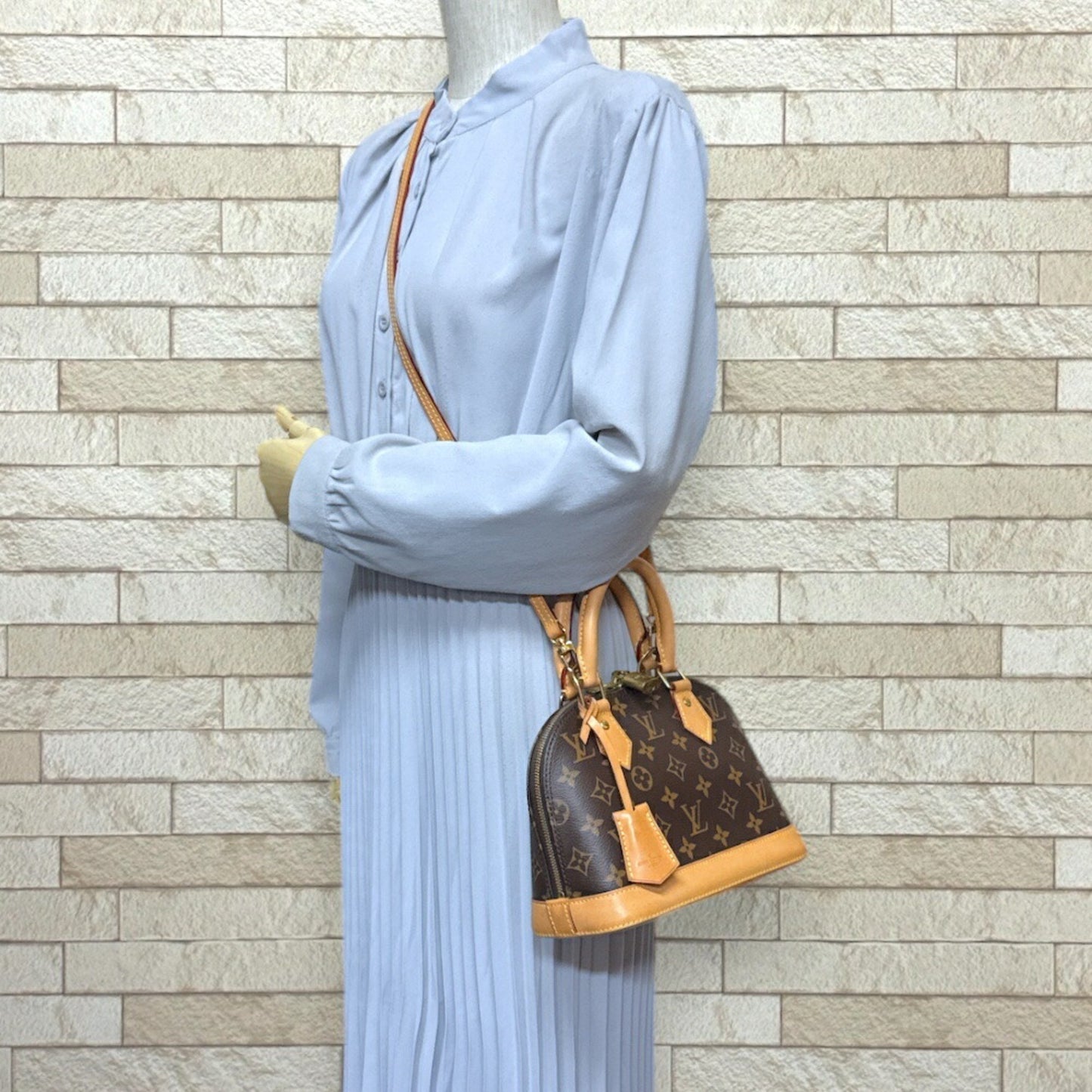 Louis Vuitton Brown Canvas Alma Bb